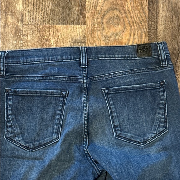 DKNY Women's SOHO Straight Leg Dark Blue Jeans size 10 - Picture 11 of 16